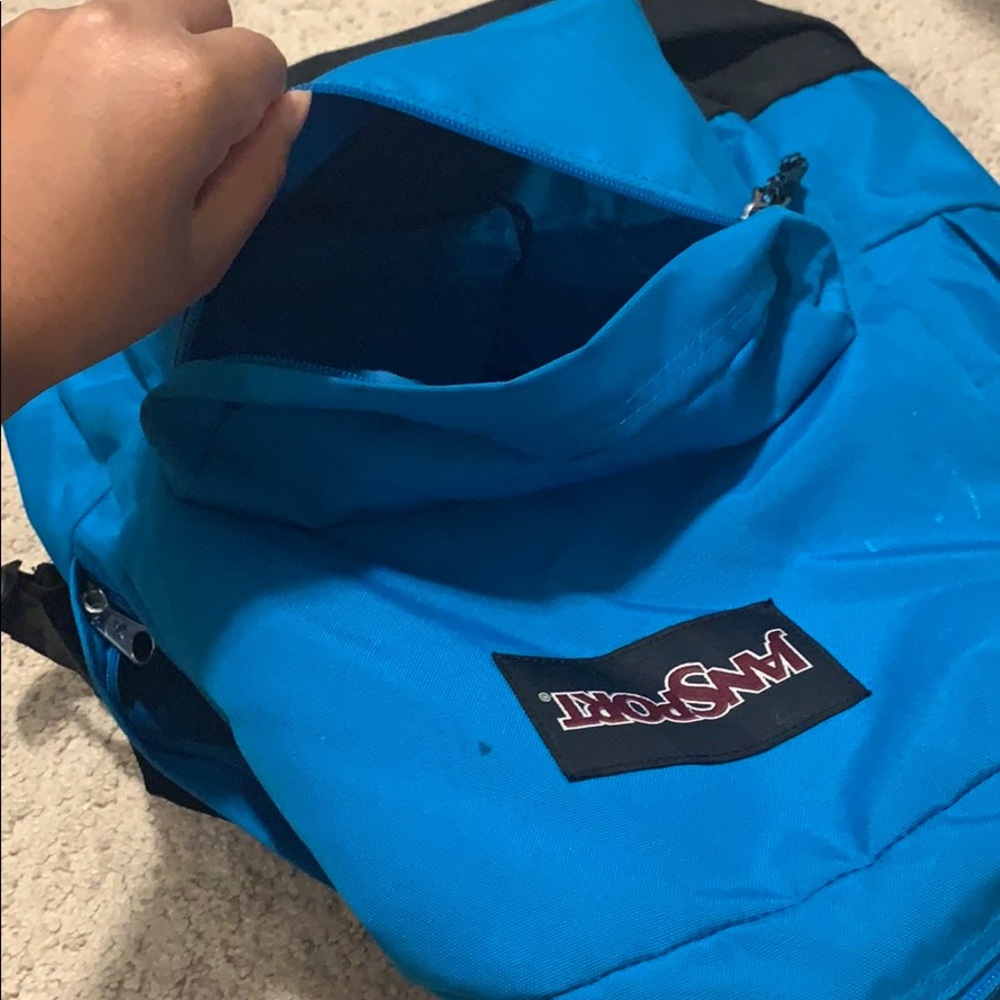 Small Backpack - Picture 3 of 3